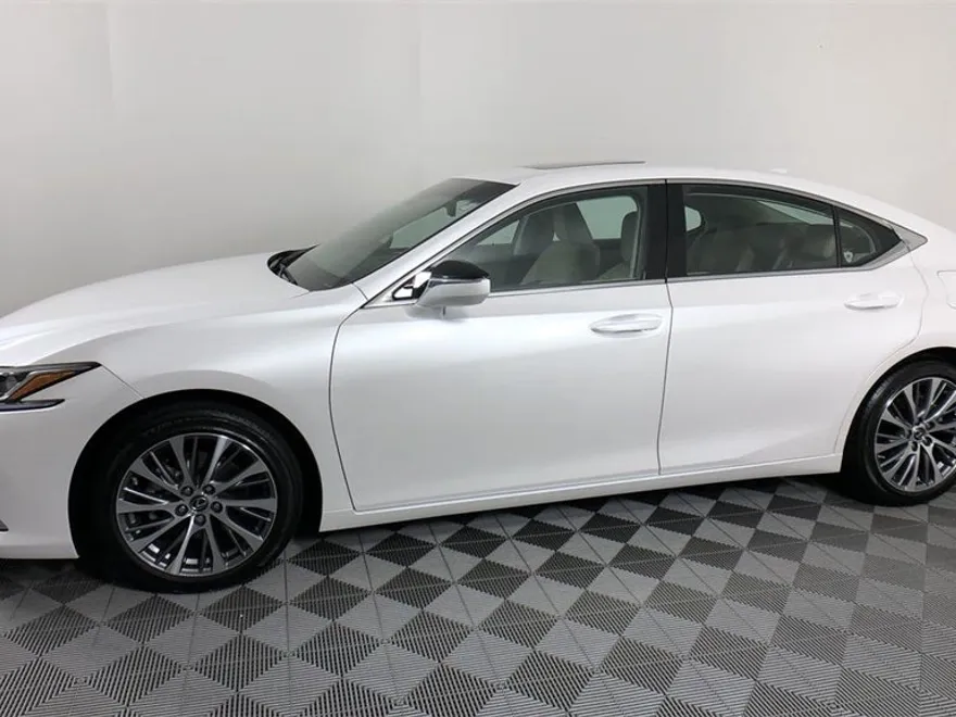 2020 Lexus ES 350 Premium photo 1