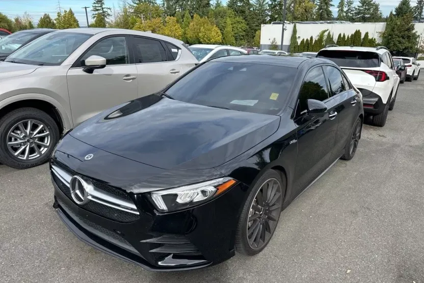 2021 Mercedes Benz A AMG 35 photo 1
