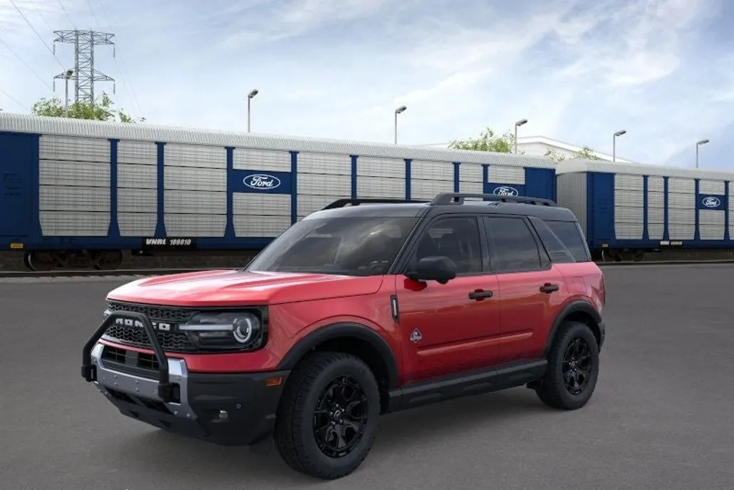 2025 Ford Bronco Sport Outer Banks photo 1