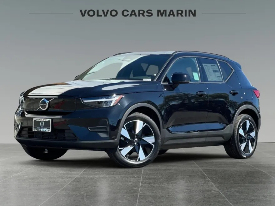 2025 Volvo EX40 Twin Motor Core photo 1
