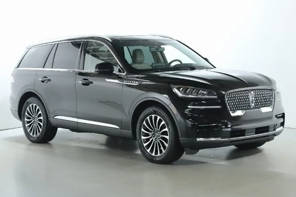2023 Lincoln Aviator Reserve photo 1