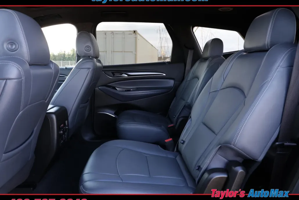 2023 Buick Enclave Premium photo 1