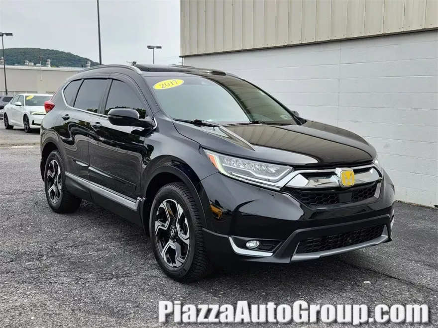 2017 Honda CR-V Touring photo 1