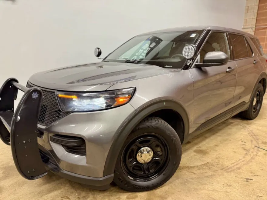 2020 Ford Explorer photo 1
