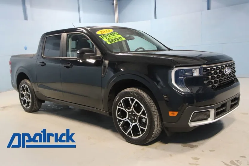 2025 Ford Maverick Lariat photo 1