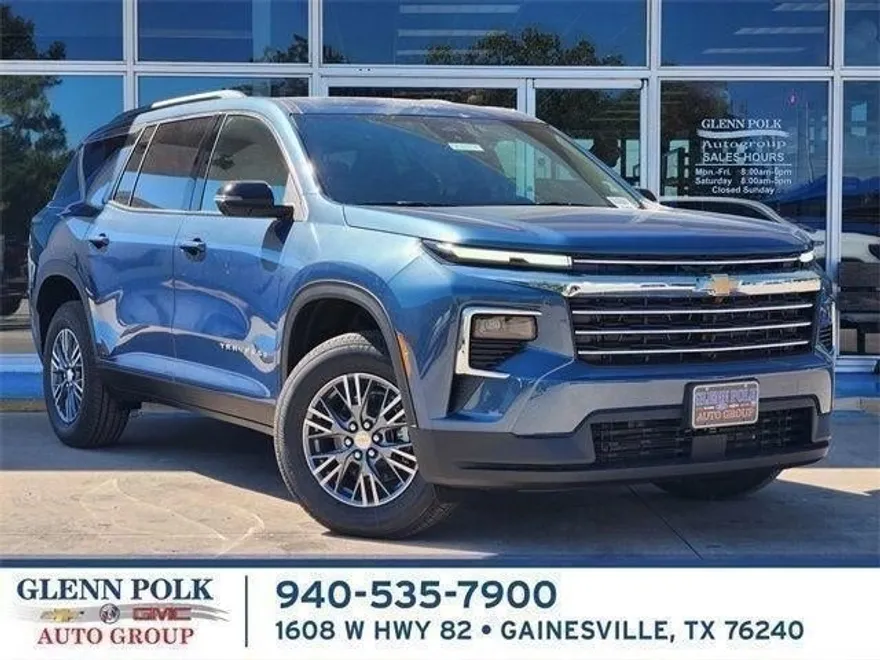 2026 Chevrolet Traverse photo 1