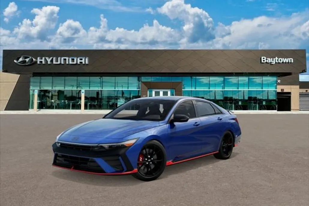 2025 Hyundai Elantra N photo 1