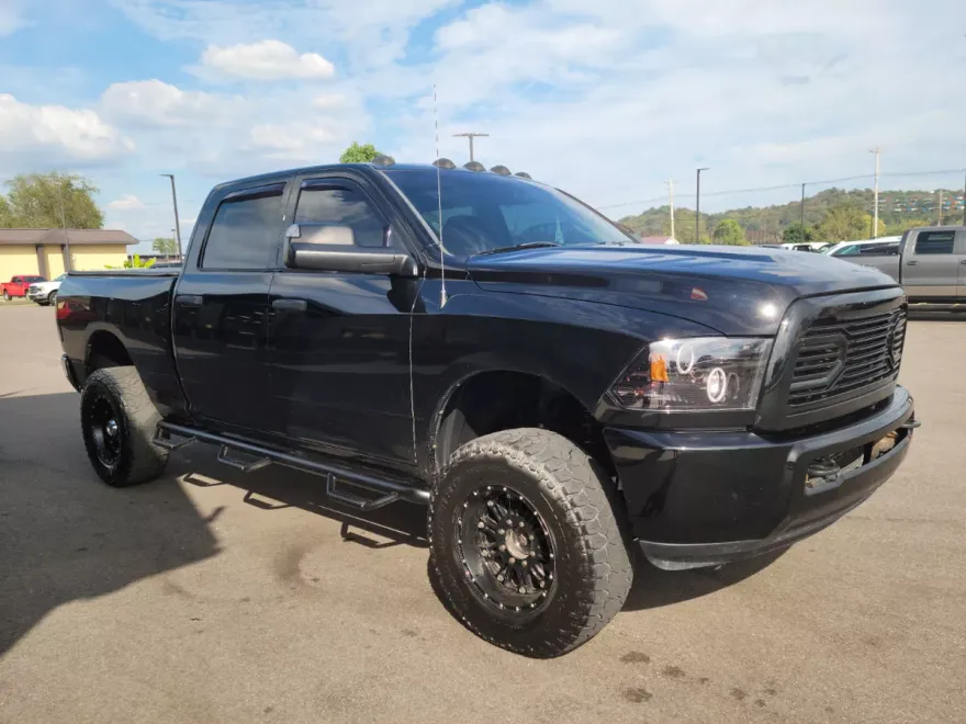 2012 Ram 3500 ST photo 2