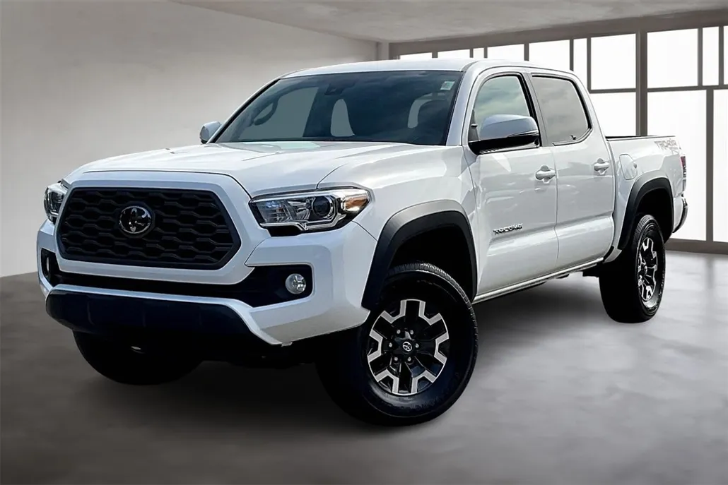 2022 Toyota Tacoma TRD Off-Road photo 1