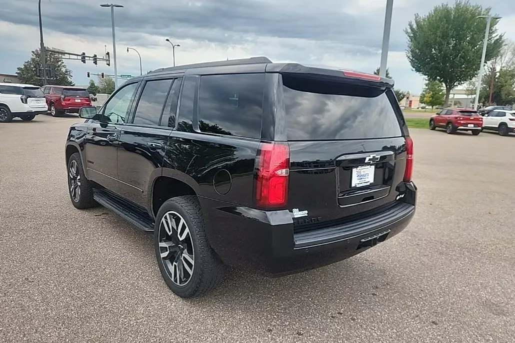 2020 Chevrolet Tahoe Premier photo 1