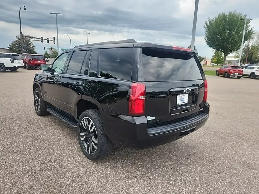 2020 Chevrolet Tahoe Premier photo 1
