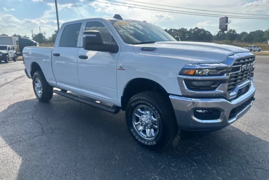 2026 Ram 3500 Tradesman photo 1