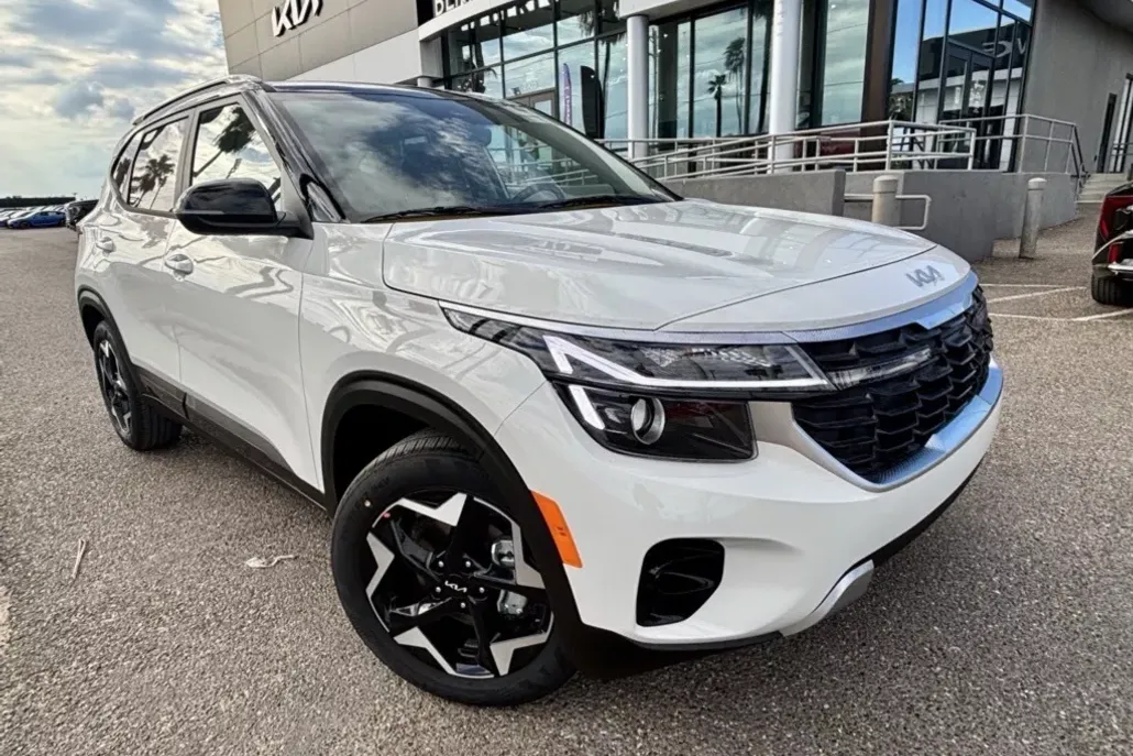 2026 Kia Seltos S photo 1
