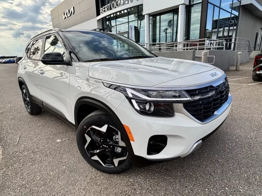 2026 Kia Seltos S photo 1