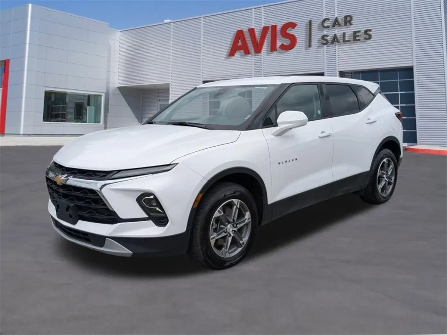 2023 Chevrolet Blazer 2LT photo 1