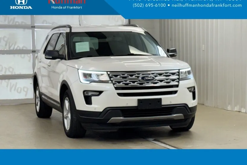 2019 Ford Explorer XLT photo 1