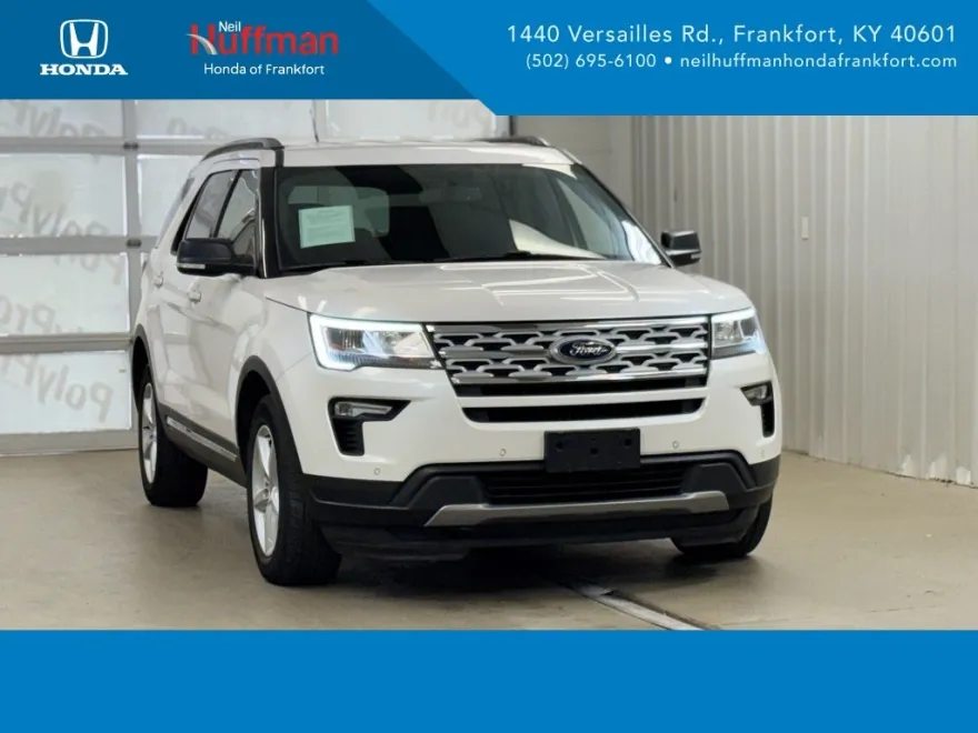 2019 Ford Explorer XLT photo 1
