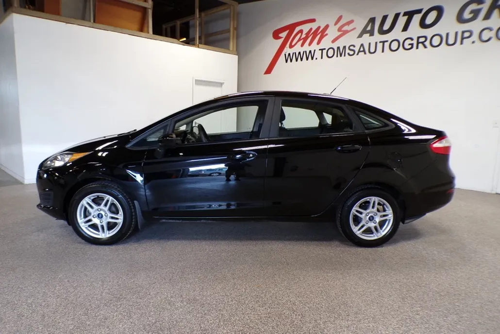2019 Ford Fiesta SE photo 1