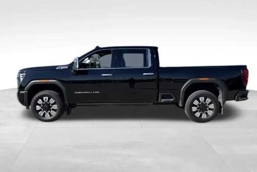 2024 Gmc Sierra 2500 HD Denali photo 1