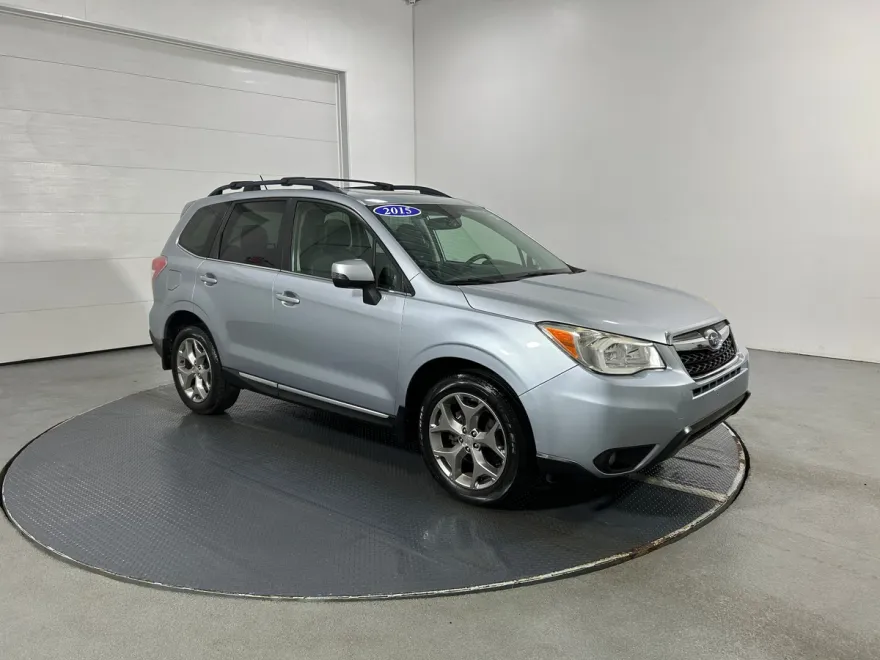 2015 Subaru Forester 2.5i Touring photo 1