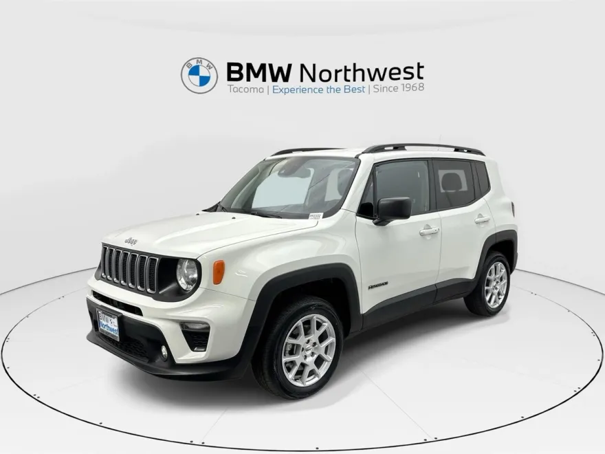 2022 Jeep Renegade Latitude photo 1