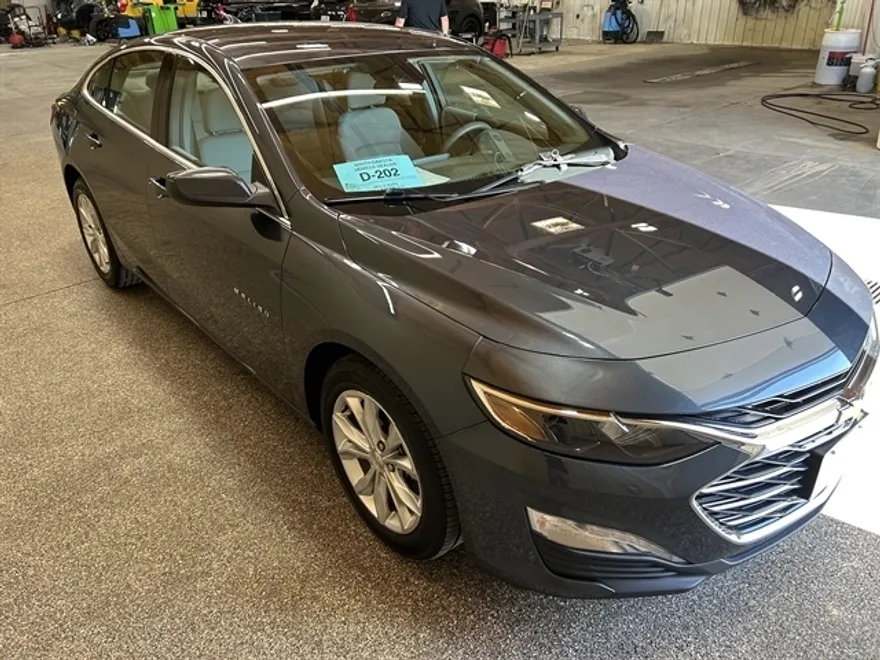 2020 Chevrolet Malibu 1LT photo 1