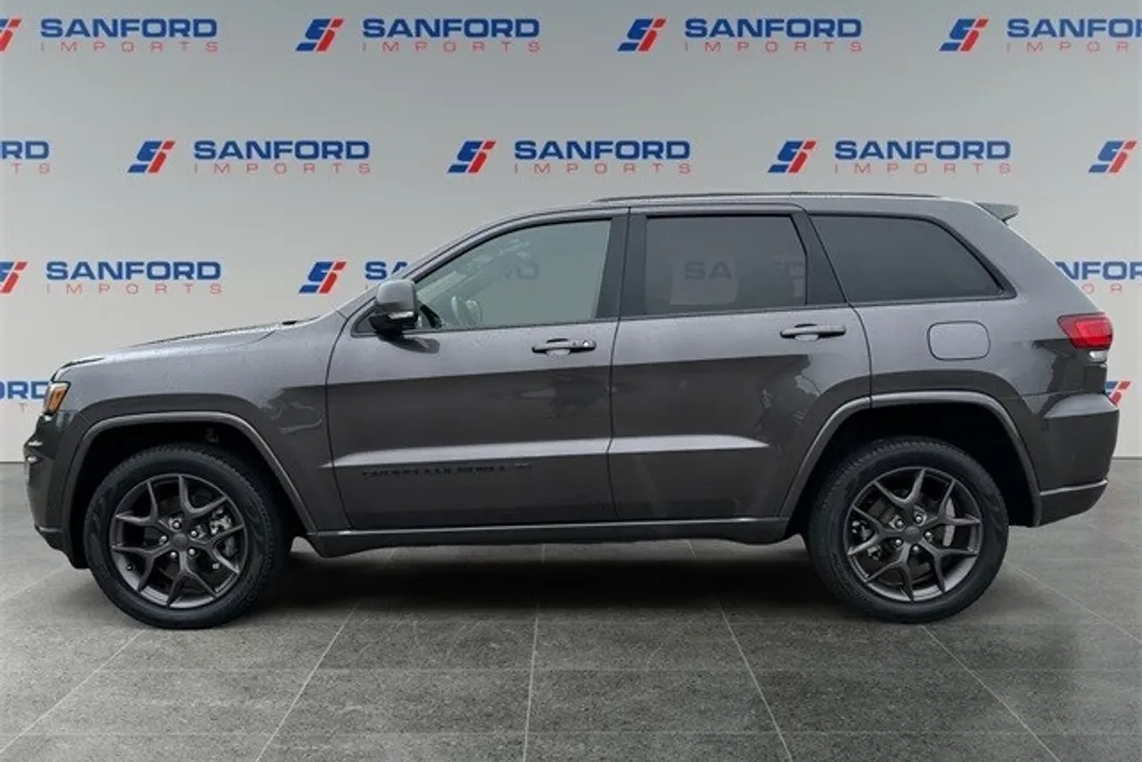 2021 Jeep Grand Cherokee Limited photo 1