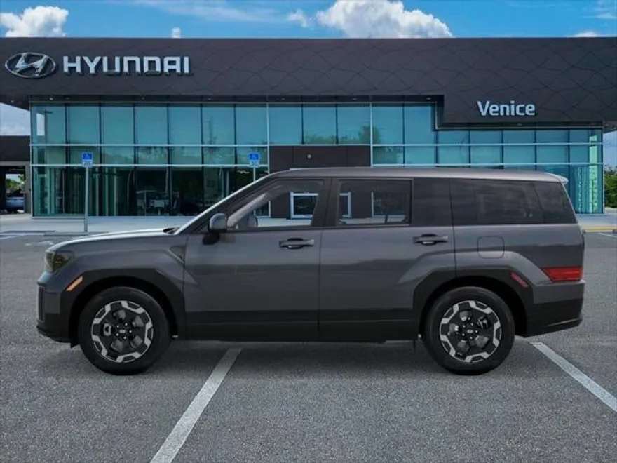 2026 Hyundai Santa Fe SE photo 1