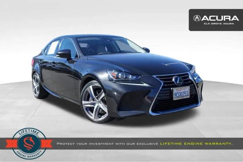 2017 Lexus IS 200t photo 1