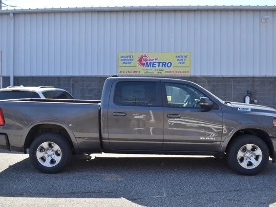2025 Ram 1500 Big Horn photo 1