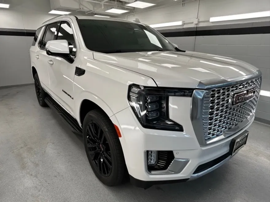 2023 Gmc Yukon Denali photo 1
