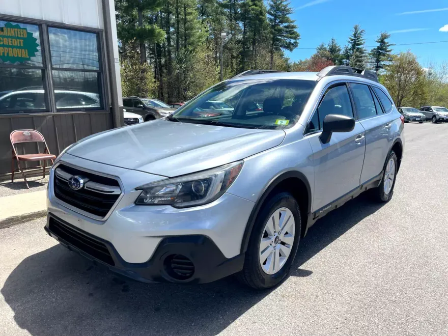 2018 Subaru Outback 2.5i photo 1