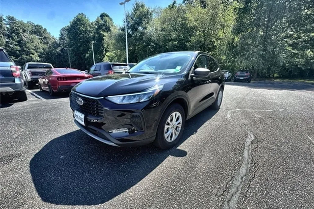 2025 Ford Escape Active Sport photo 1