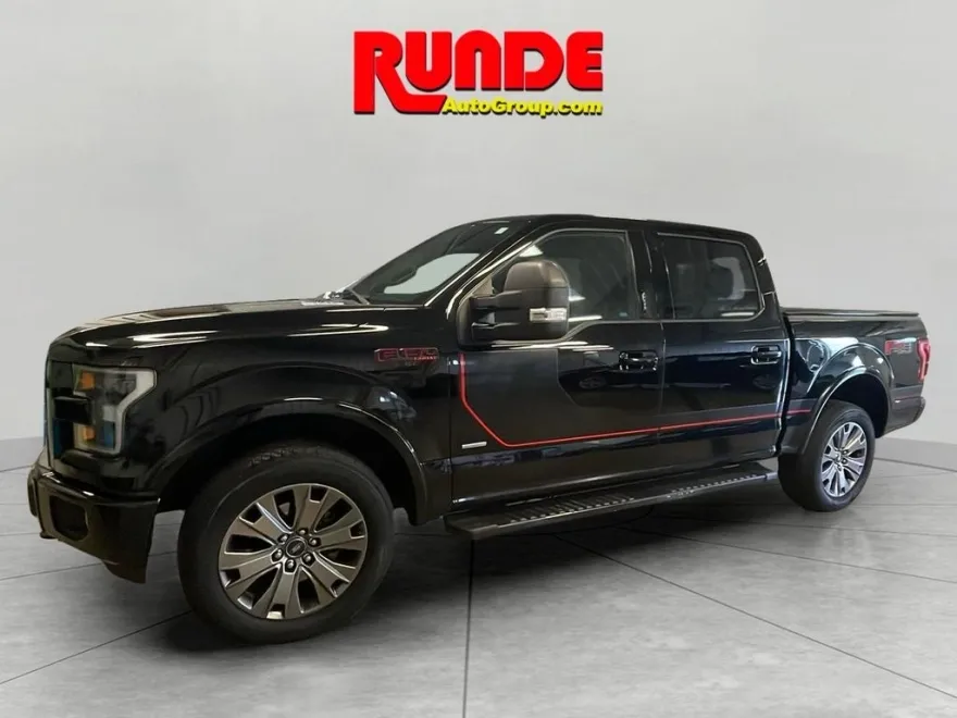 2016 Ford F-150 Lariat FX4 photo 1