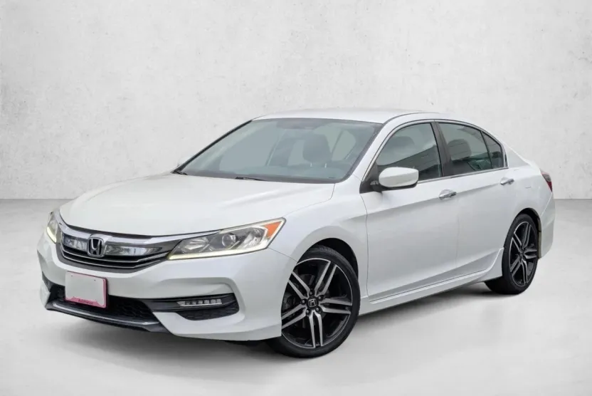 2017 Honda Accord Sport photo 1