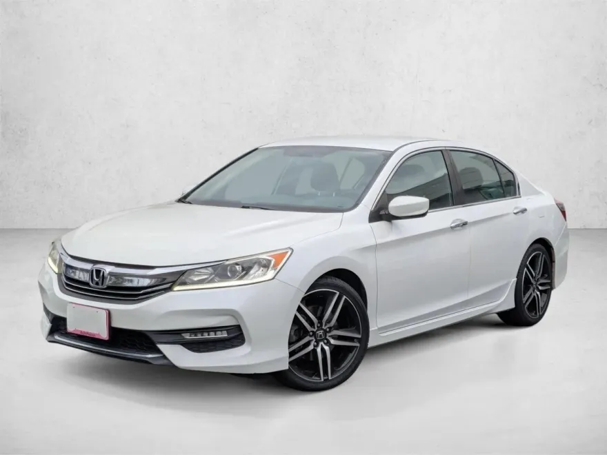 2017 Honda Accord Sport photo 1