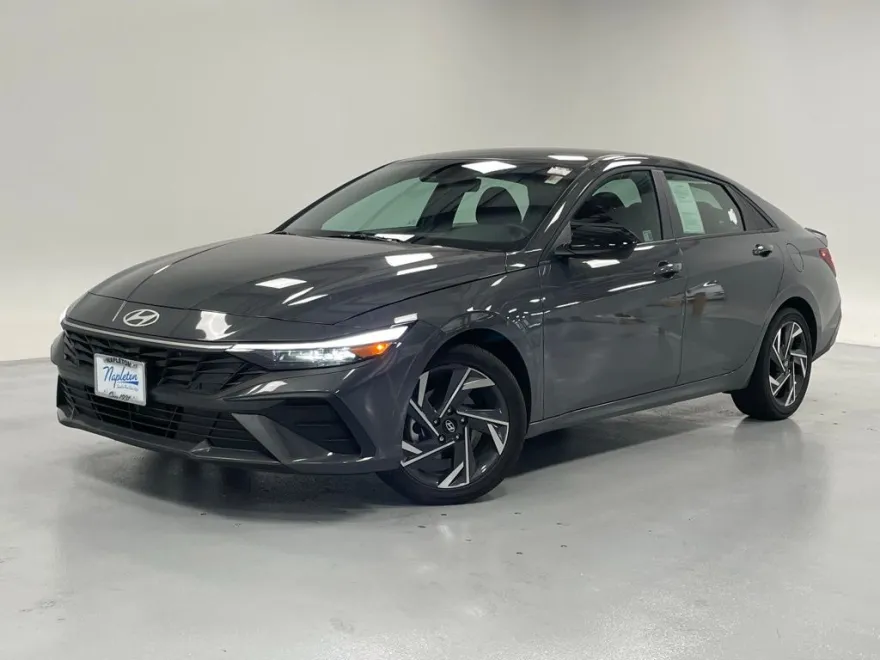 2025 Hyundai Elantra Hybrid SEL Sport photo 1