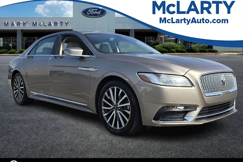 2020 Lincoln Continental Standard photo 1