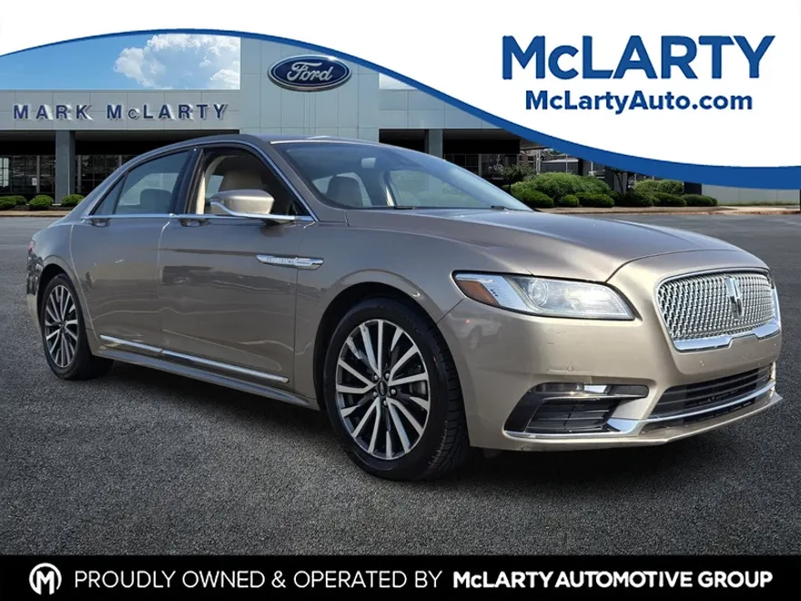 2020 Lincoln Continental Standard photo 1