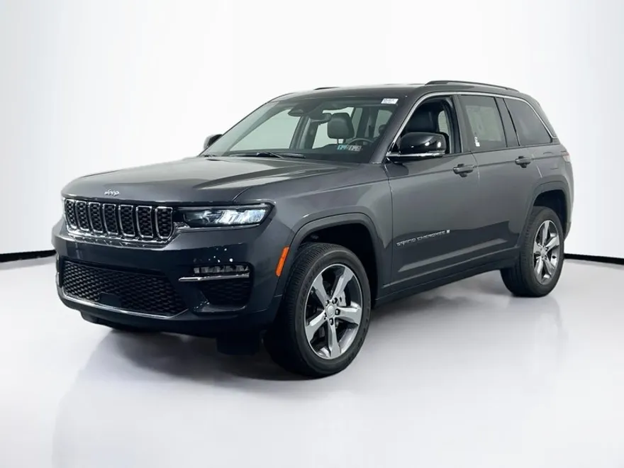 2022 Jeep Grand Cherokee Limited photo 1