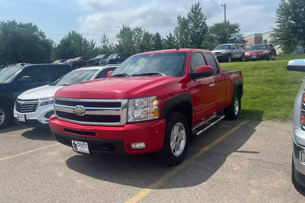 2016 Chevrolet Silverado 1500 LT photo 1