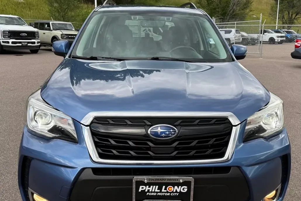 2018 Subaru Forester 2.0XT Touring photo 1