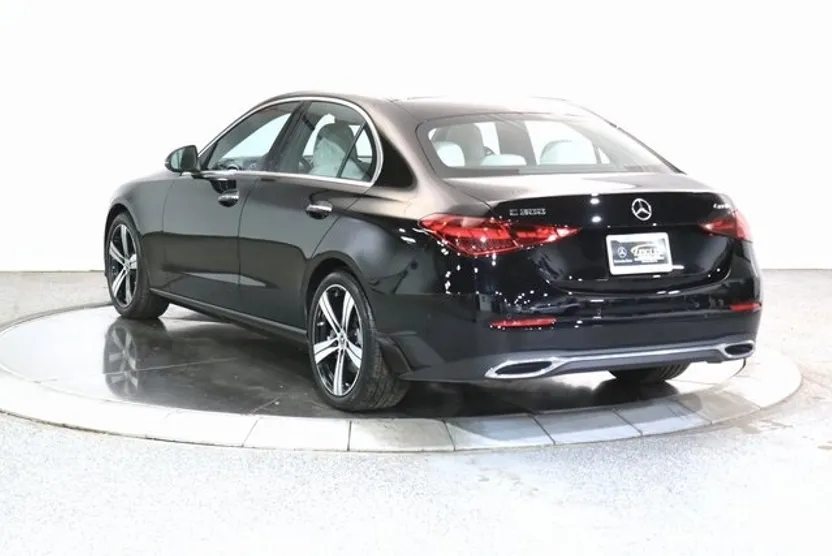 2025 Mercedes Benz C 300 4MATIC photo 1