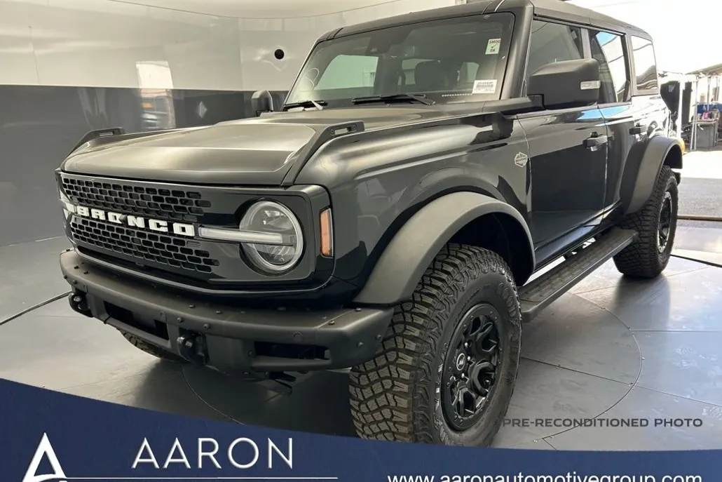 2024 Ford Bronco Wildtrak photo 1