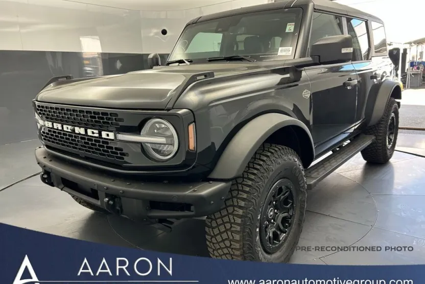 2024 Ford Bronco Wildtrak photo 1