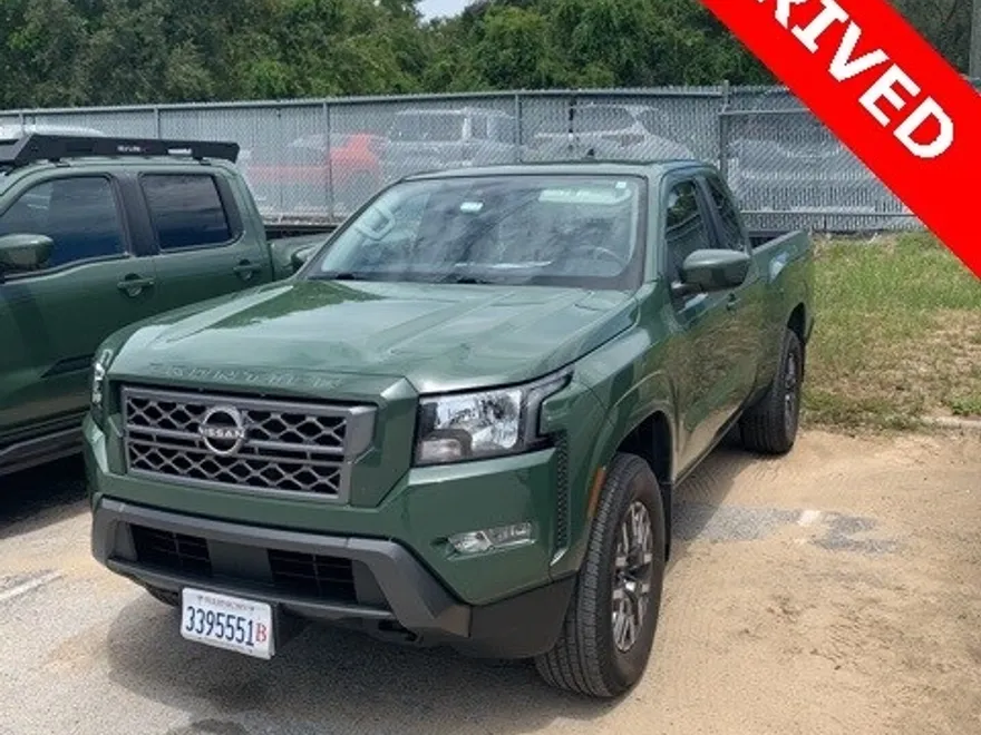 2022 Nissan Frontier SV photo 1