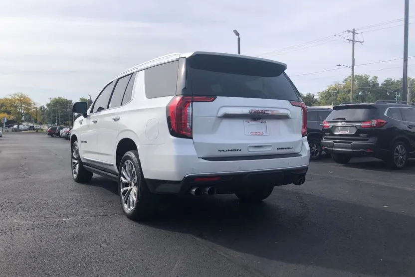 2022 Gmc Yukon Denali photo 1