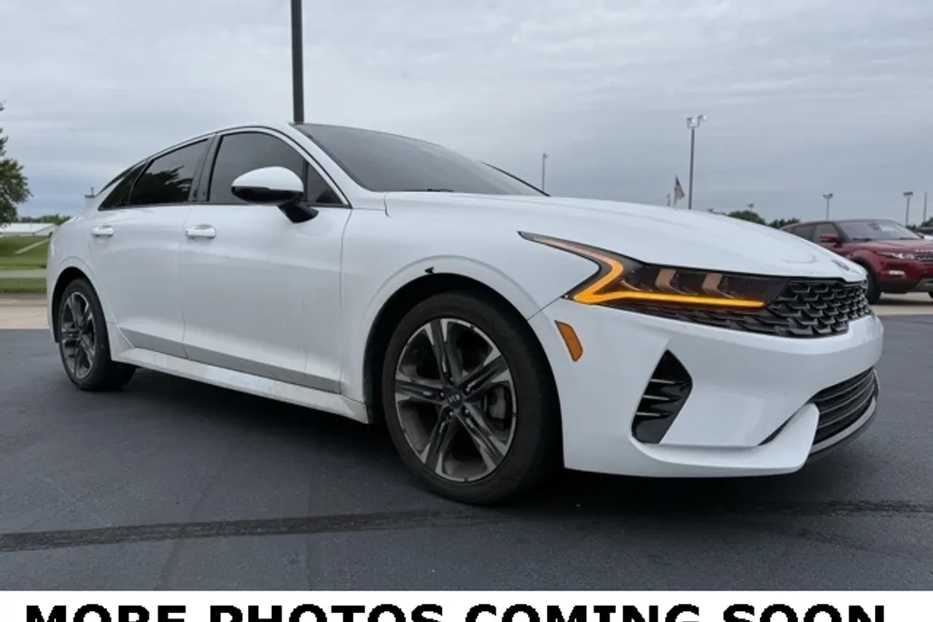 2021 Kia K5 EX photo 1