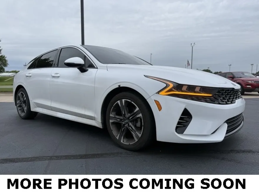 2021 Kia K5 EX photo 1