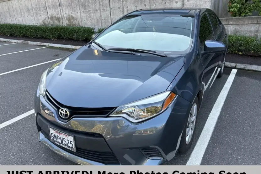 2016 Toyota Corolla L photo 1
